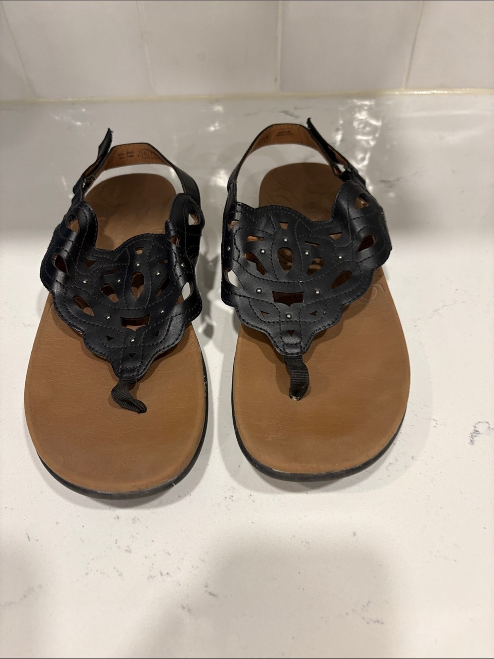 Rockport Ridge Slingback Black Leather Cutout Thong Sandals-7.5